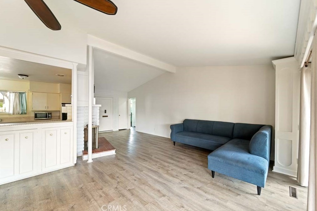 24 Center St, Redlands CA  92373-8102 exterior