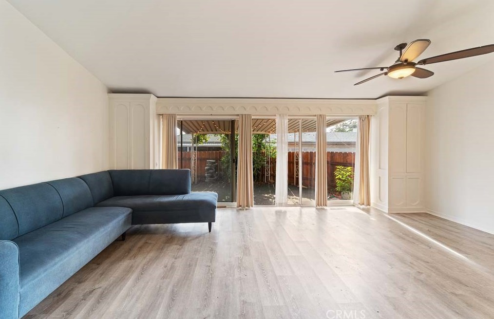 24 Center St, Redlands CA  92373-8102 exterior