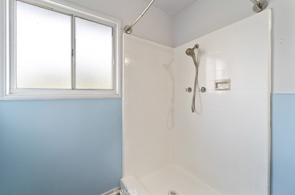 24 Center St, Redlands CA  92373-8102 exterior