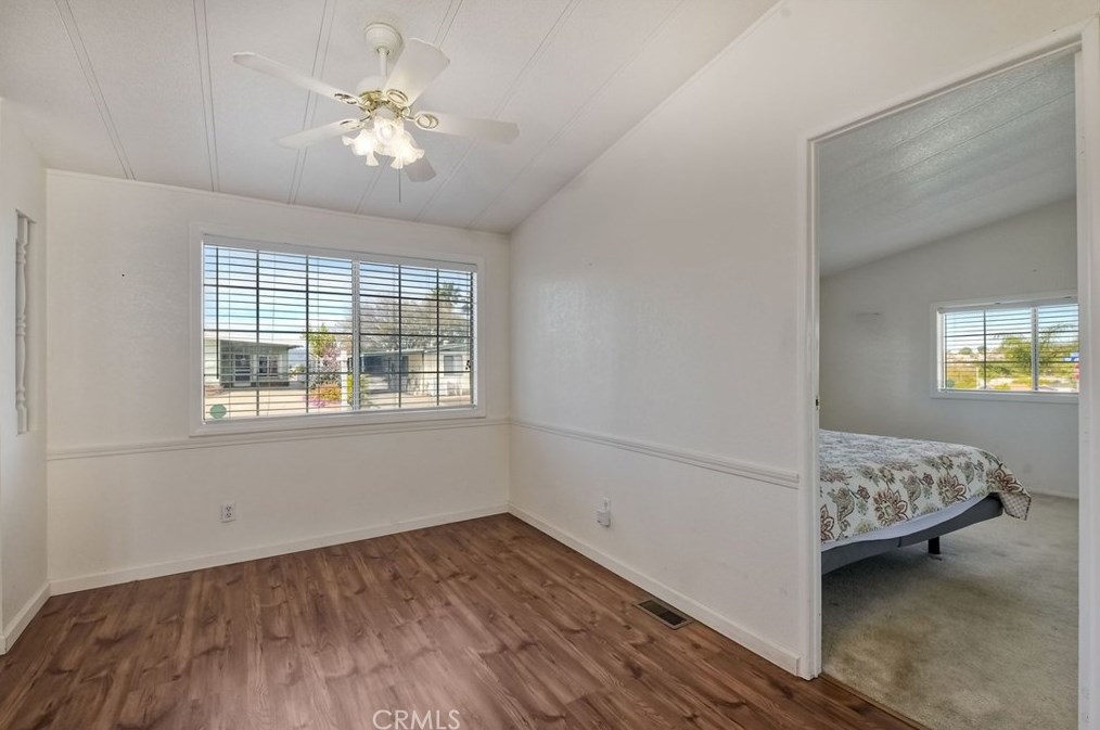 38370 Via La Paloma, Murrieta CA  92563-5610 exterior