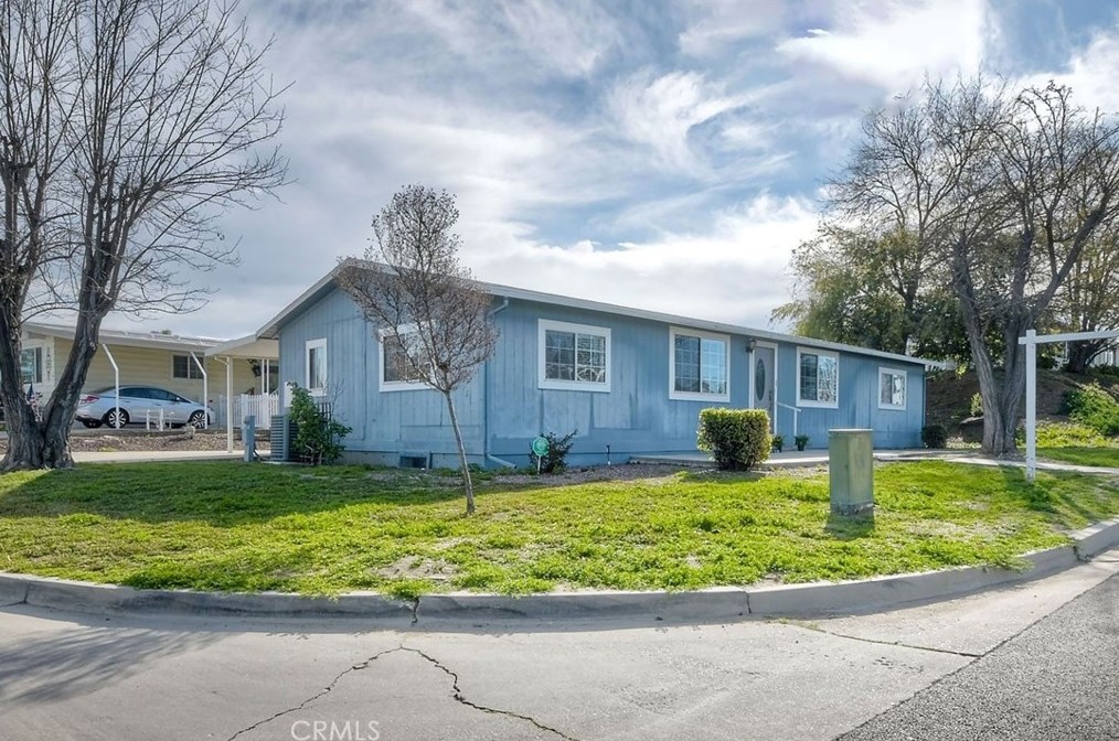 38370 Via La Paloma, Murrieta, CA 92563-5610