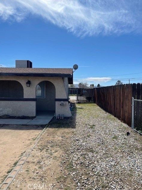 14480 Pawnee Rd, Apple Valley CA  92307-4277 exterior