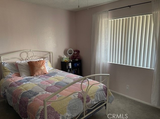 14480 Pawnee Rd, Apple Valley CA  92307-4277 exterior