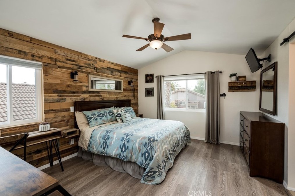 45343 Esmerado Ct, Temecula CA  92592-6072 exterior