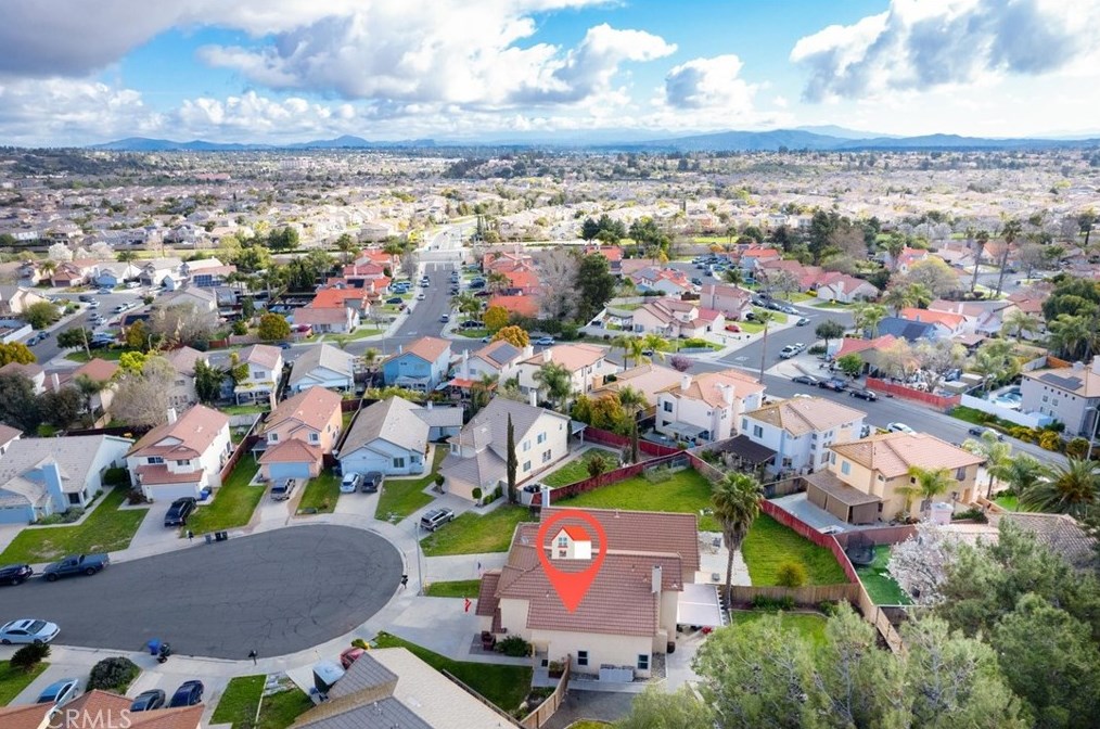 45343 Esmerado Ct, Temecula CA  92592-6072 exterior