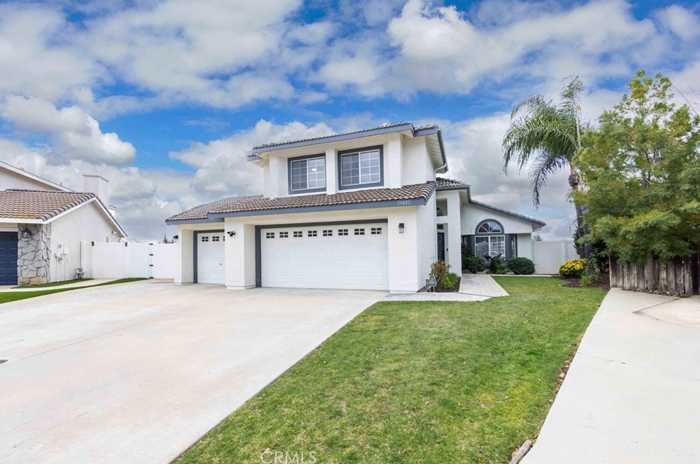 39442 Dapple Ct, Murrieta, CA 92562-4706
