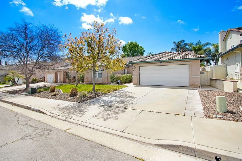 24073 Orleans Ln, Murrieta, CA 92562-1938
