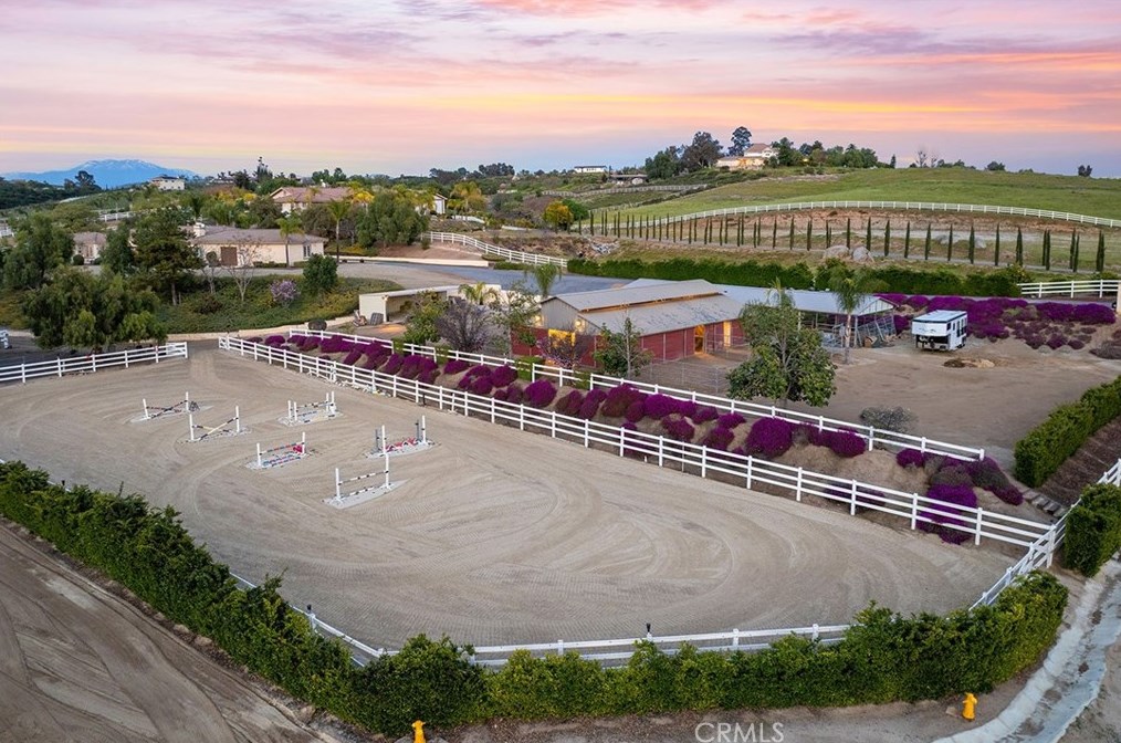 39099 Calle Jojoba, Temecula CA  92592-8013 exterior
