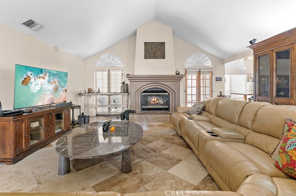 44263 Charlotte Dr, Hemet CA  92544-6673 exterior