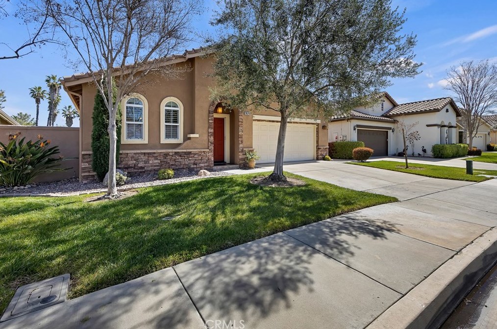 29578 Warmsprings Dr, Menifee, CA 92584-7742