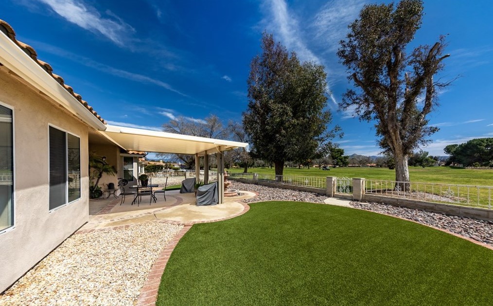 2891 Peach Tree St, Hemet CA  92545-7751 exterior