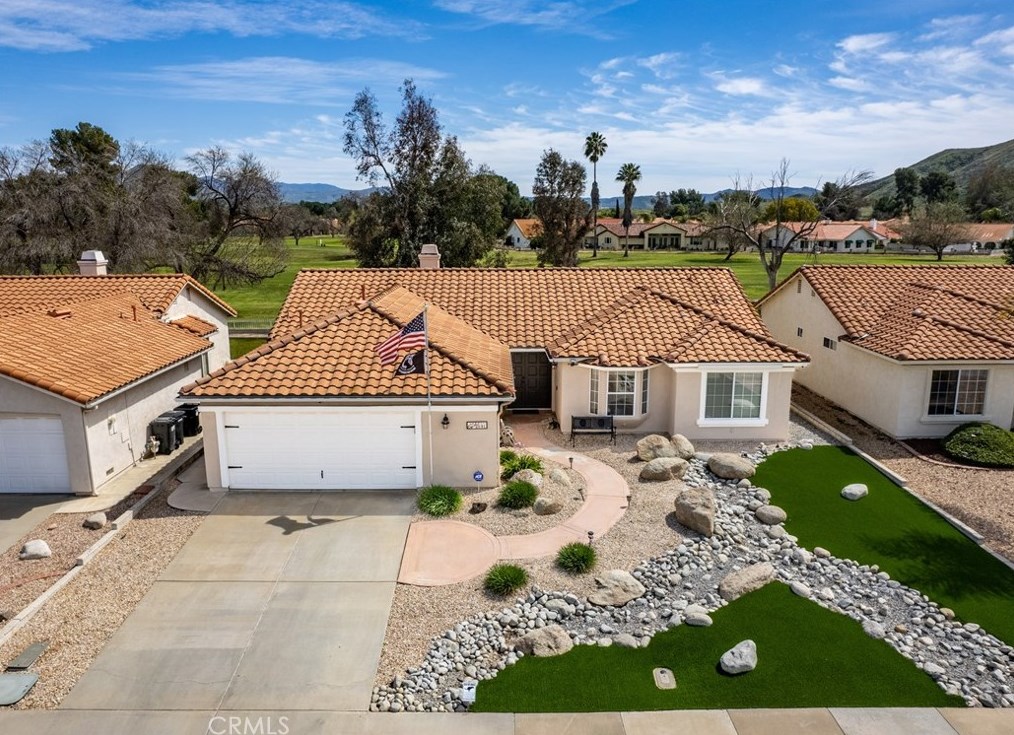 2891 Peach Tree St, Hemet CA  92545-7751 exterior