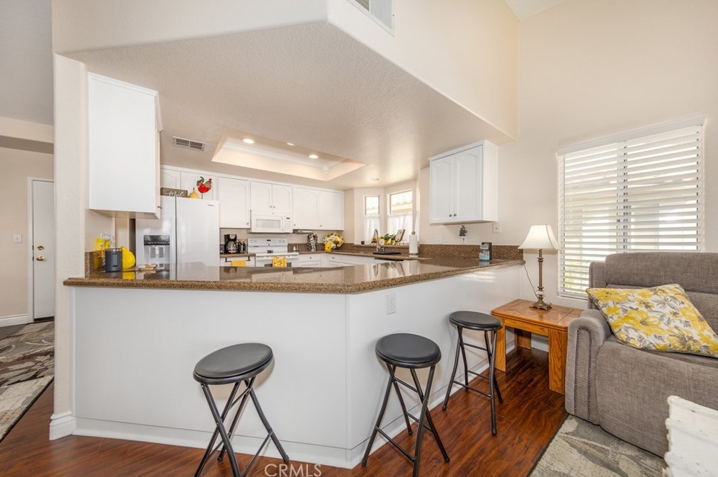 2891 Peach Tree St, Hemet CA  92545-7751 exterior