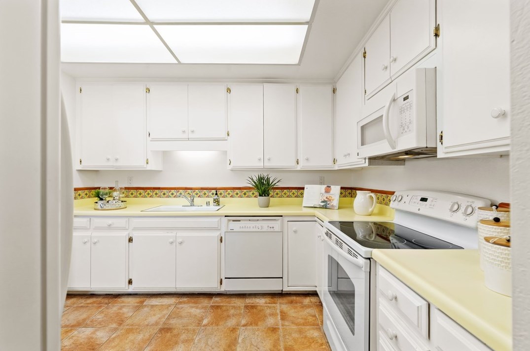 28219 Paseo Grande Dr, Menifee CA  92586-2489 exterior