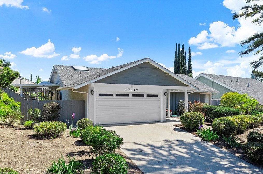 30047 Villa Alturas Dr, Temecula, CA 92592