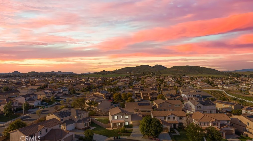 31546 Maka Cir, Winchester, CA 92596-8287