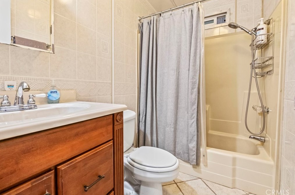 23315 Estrella Ln, Perris CA  92570-8917 exterior