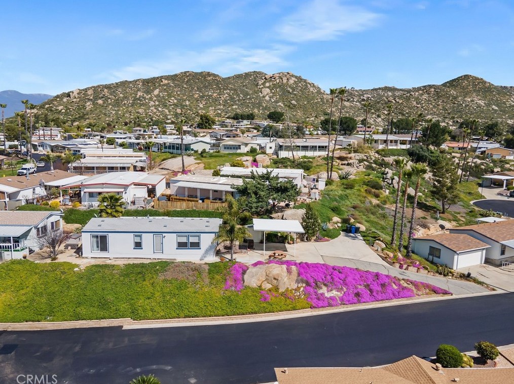 1536 S State St #217, Hemet, CA 92543