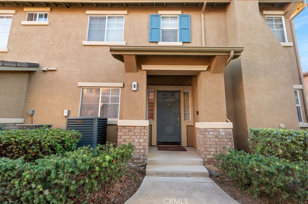 33522 Emerson Way, Temecula CA  92592-5320 exterior