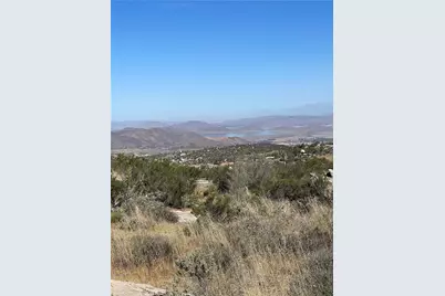 34139 Tanager Way, Hemet, CA 92544 - Photo 4