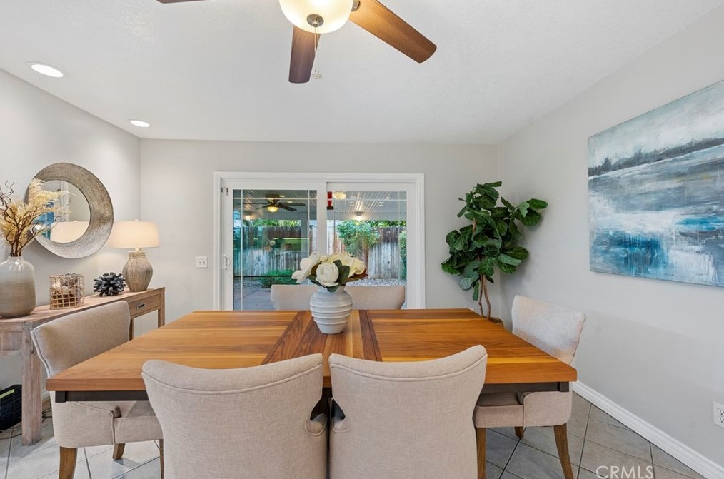 3323 Fruitwood Dr, Riverside CA  92503-5042 exterior