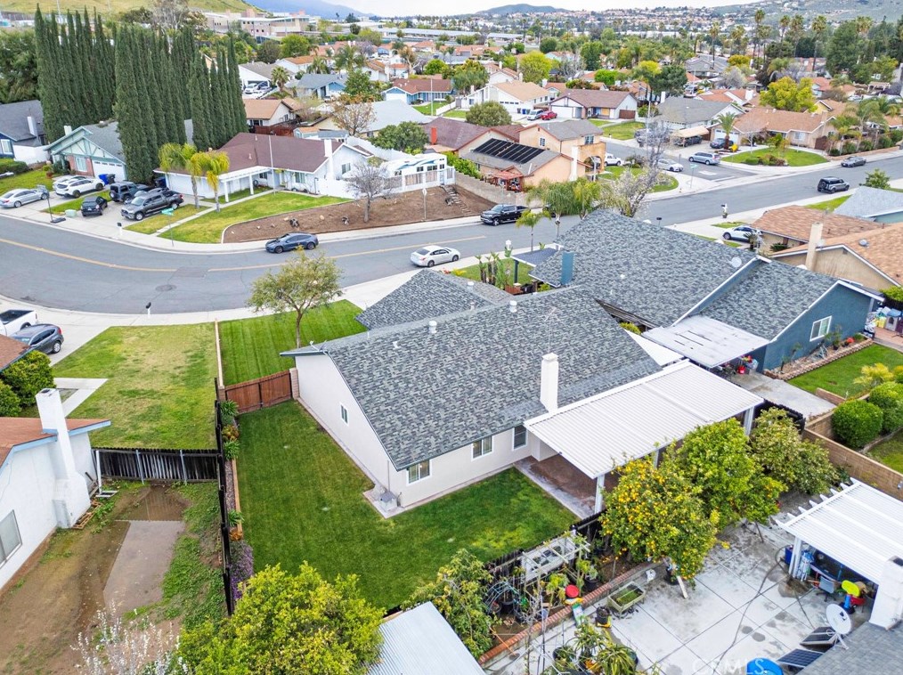 3323 Fruitwood Dr, Riverside CA  92503-5042 exterior