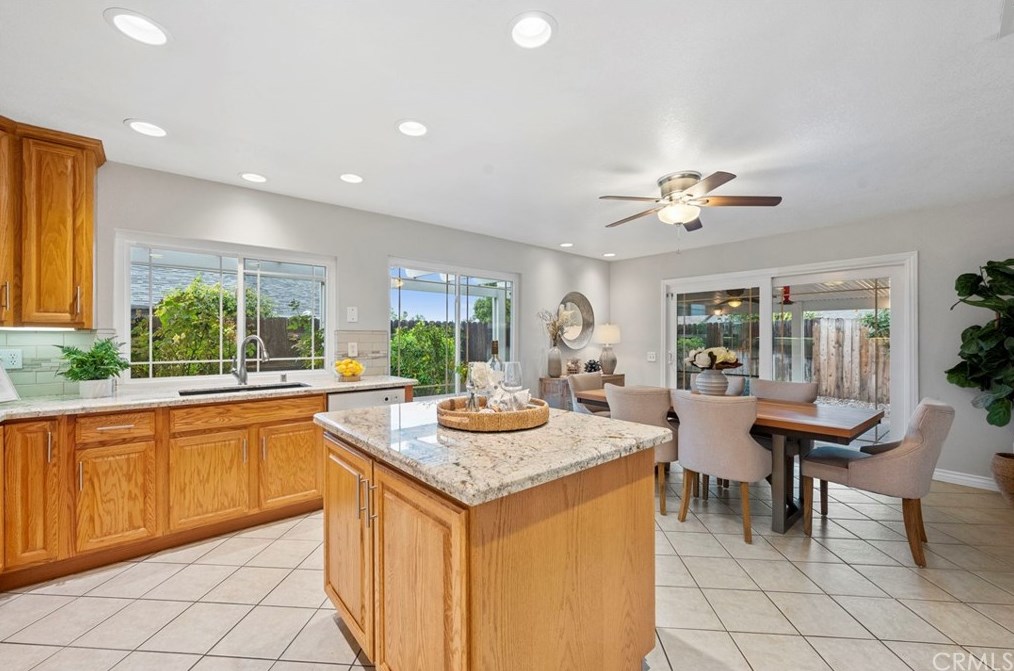3323 Fruitwood Dr, Riverside CA  92503-5042 exterior