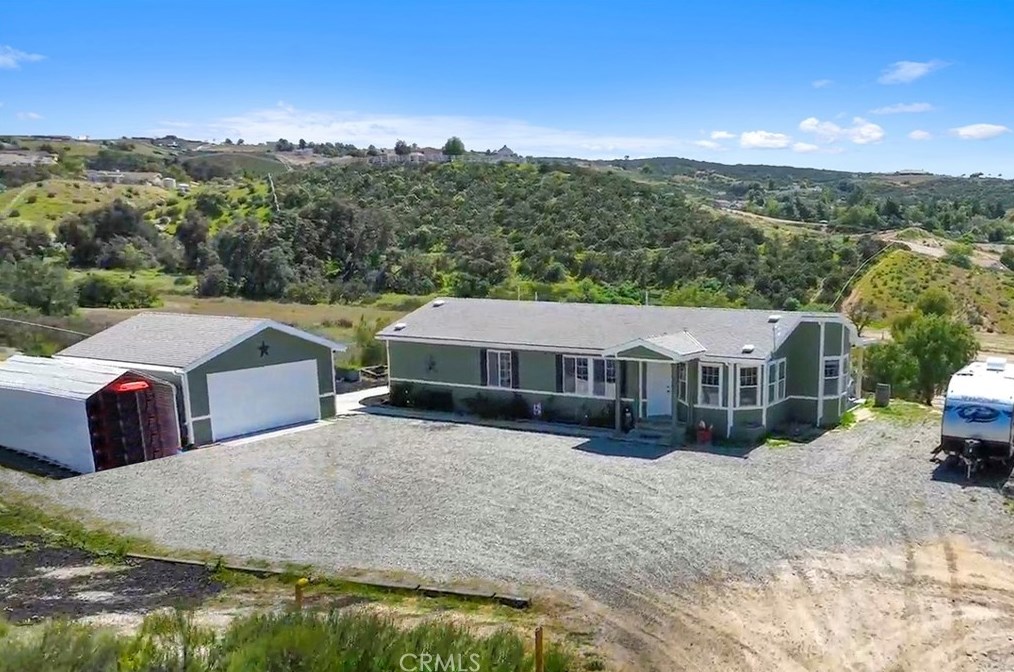 39335 Calle Segovia, Temecula, CA 92592