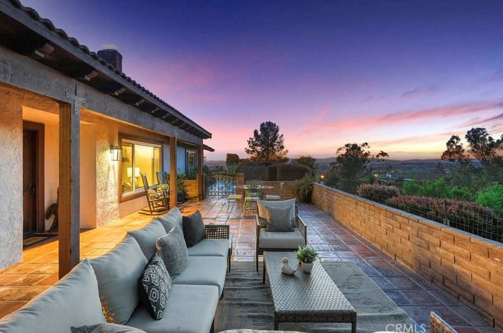 39386 Chaparral Dr, Temecula CA  92592-8822 exterior
