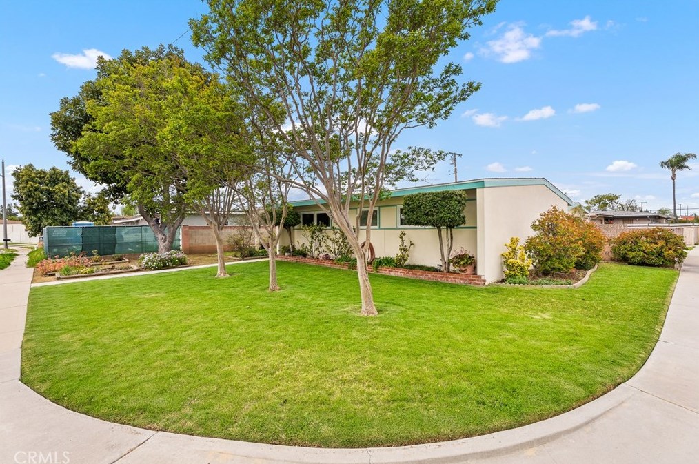 10003 Guilford Ave, Whittier, CA 90605