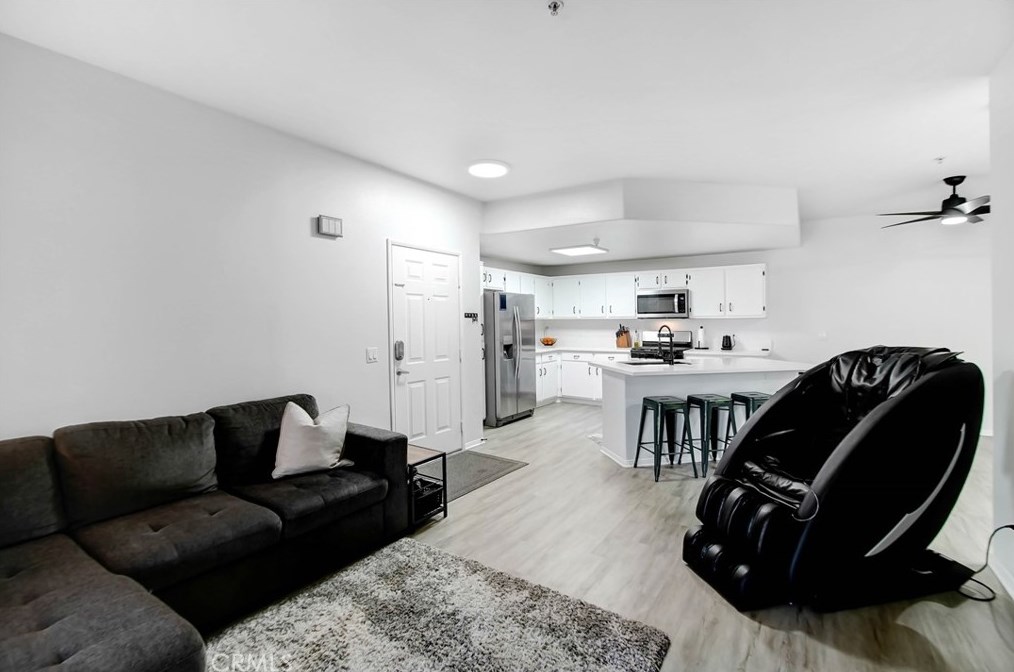 31233 Taylor Ln, Temecula CA  92592-2812 exterior