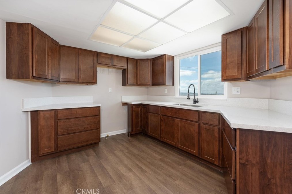 43095 Cosmo Dr, Hemet CA  92544-9552 exterior