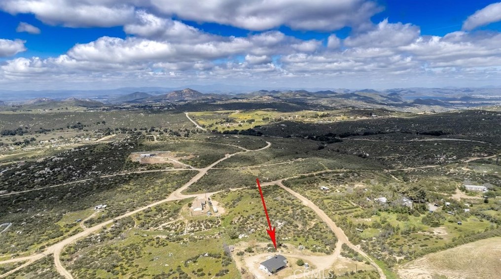 43095 Cosmo Dr, Hemet CA  92544-9552 exterior