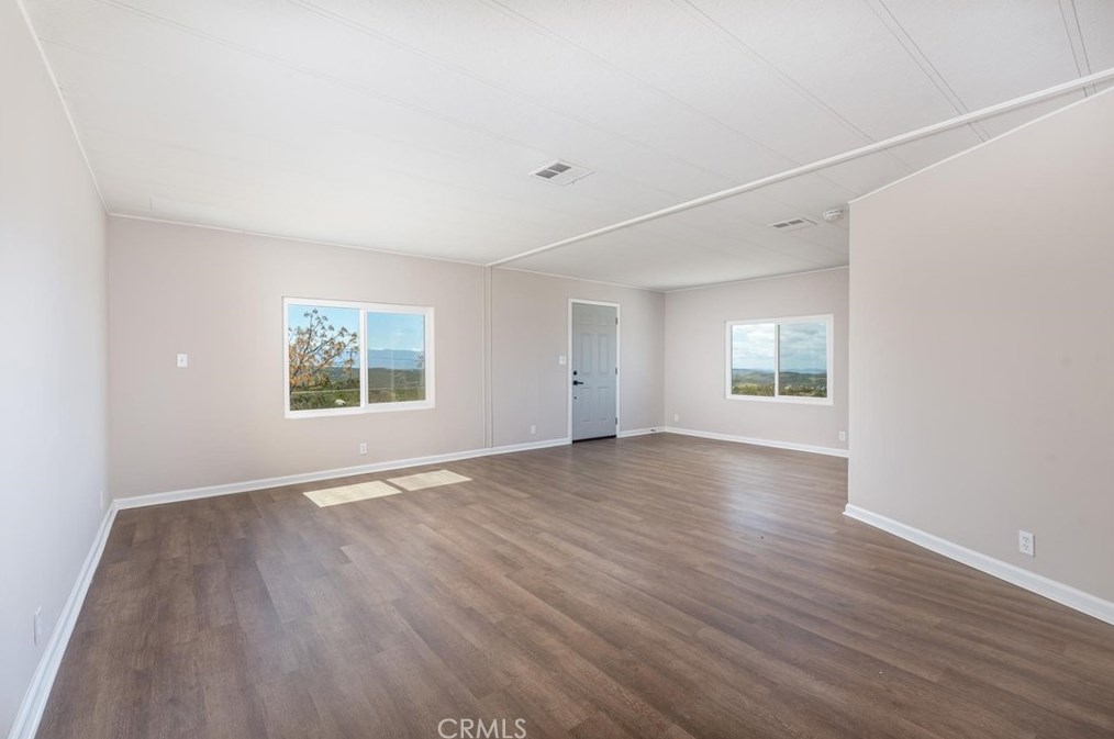 43095 Cosmo Dr, Hemet CA  92544-9552 exterior