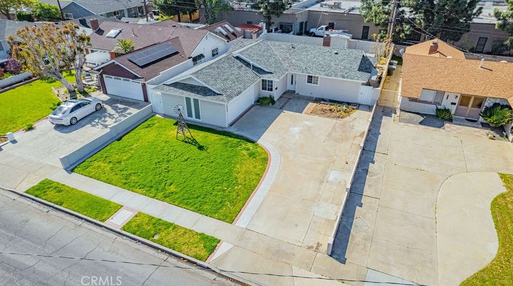 5220 Minuet Ln, Anaheim, CA 92807-2012