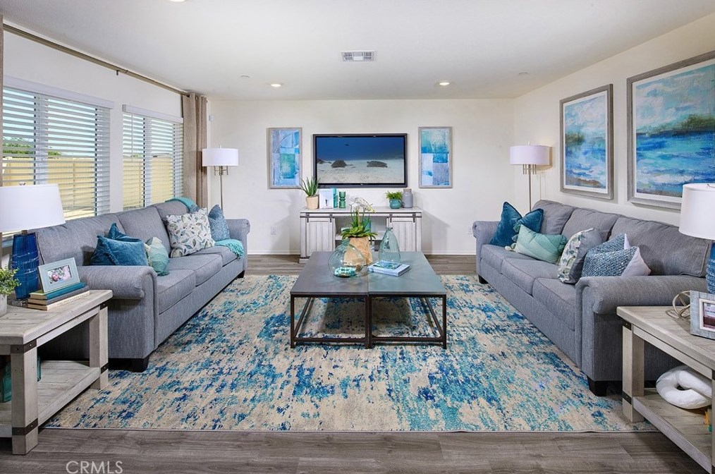 4410 Ave J-6, Lancaster, CA 93536
