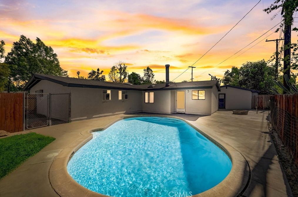 8845 Mentone Pl, Riverside, CA 92503-5727