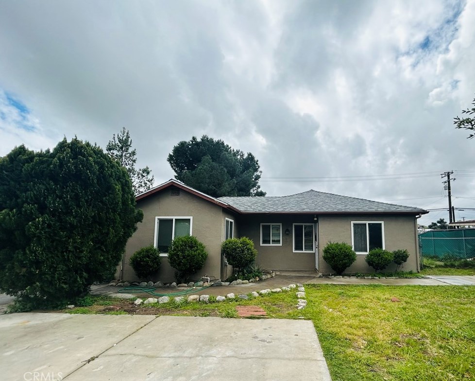 1483 Kendall Dr, San Bernardino, CA 92407-2805