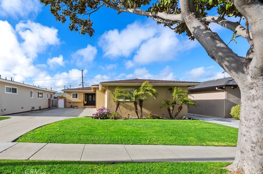 2623 W 180th St, Torrance, CA 90504