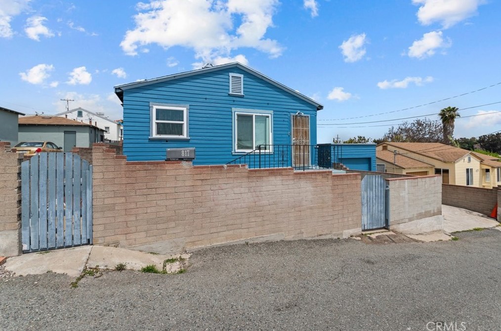 817 Edgerton Way, National City, CA 91950-3534