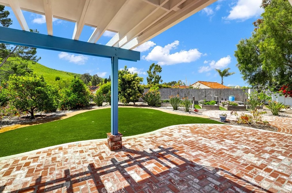 28072 Via Rueda, San Juan Capistrano, CA 92675-3365