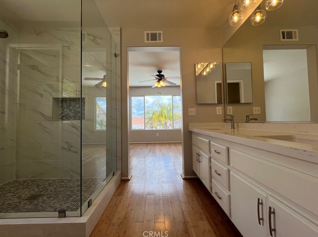 32492 Galatina St, Temecula CA  92592-3881 exterior