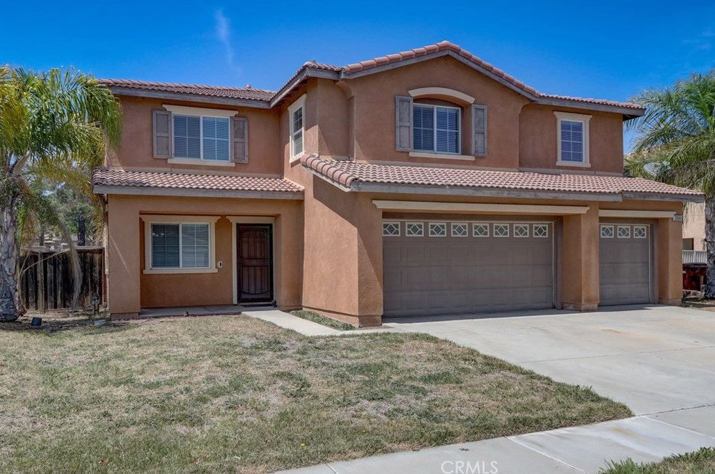 33699 Petunia St, Murrieta, CA 92563