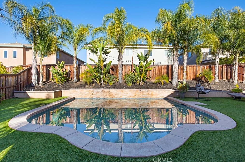 31812 Corte Los Feliz, Winchester, CA 92596