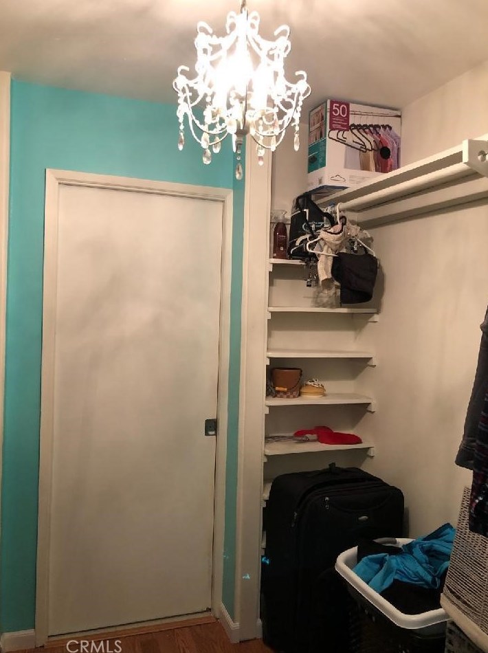 1404 Tustin Ave, Santa Ana CA 92705-8632 exterior