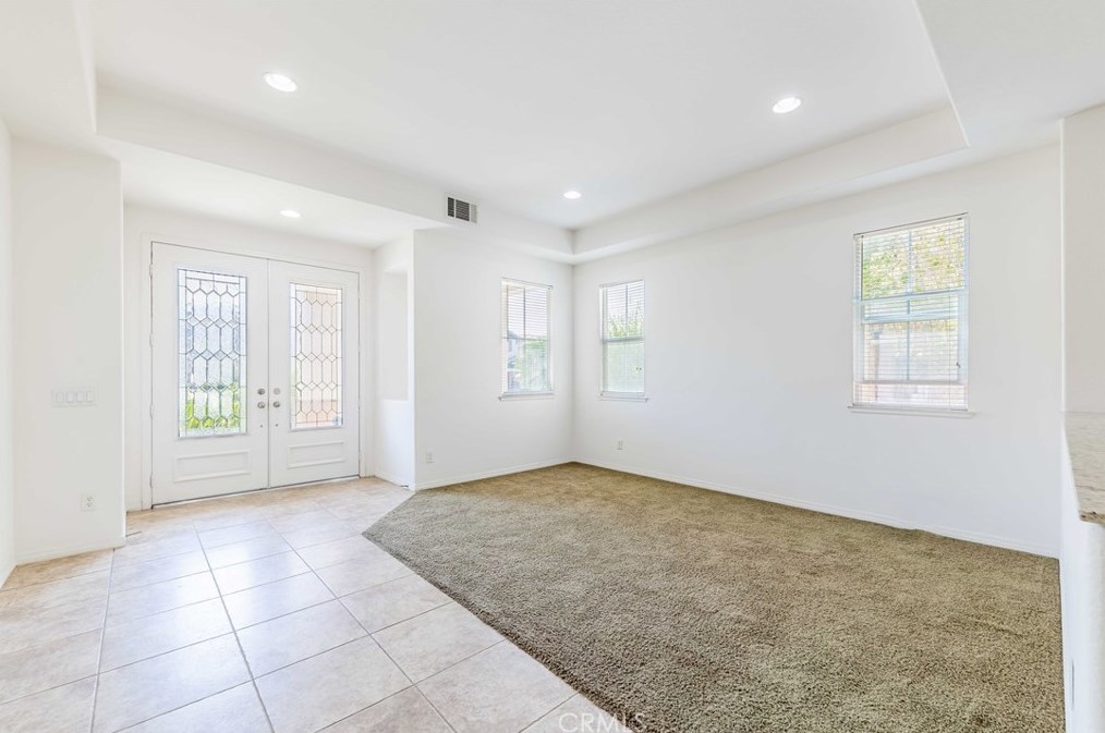 41036 Sunsprite St, Lake Elsinore CA  92532-1557 exterior
