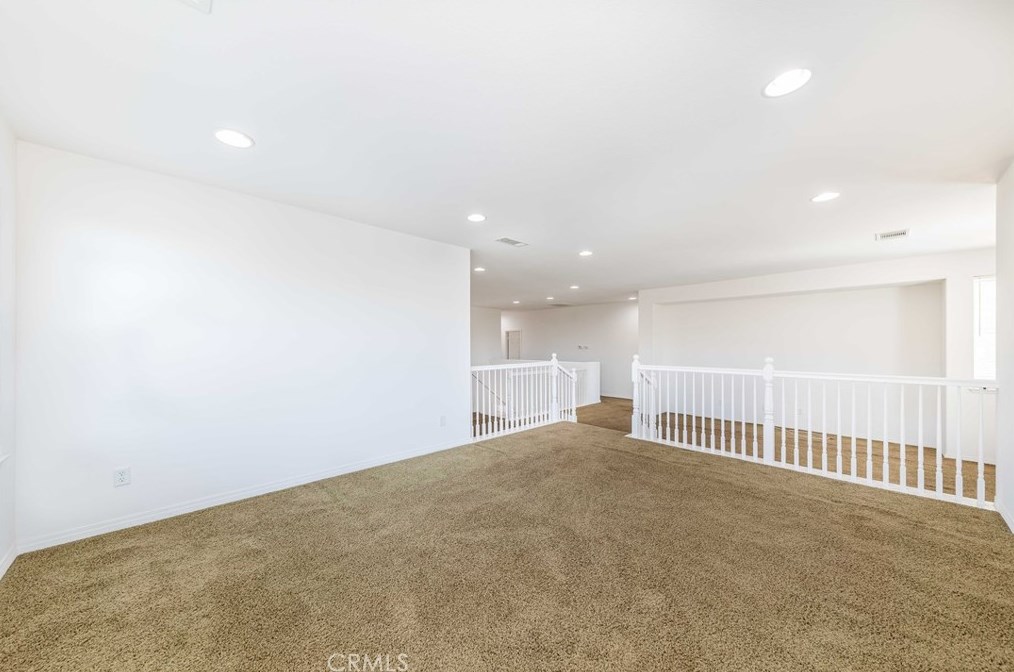 41036 Sunsprite St, Lake Elsinore CA  92532-1557 exterior