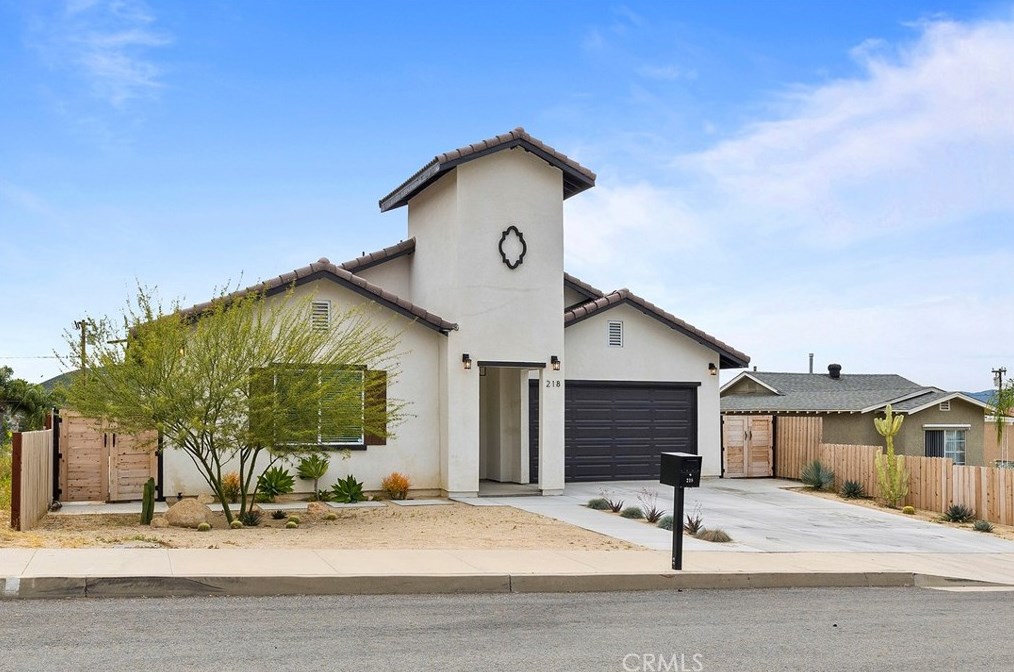 218 N Lowell St, Lake Elsinore, CA 92530