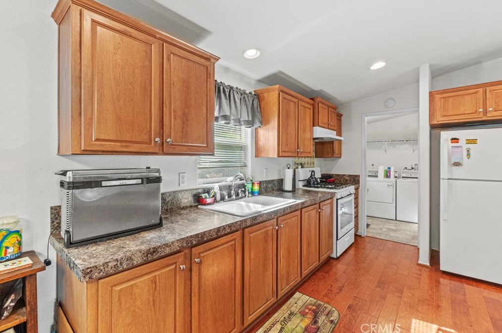 47330 Rancho Vw Dr, Temecula CA 92592 exterior