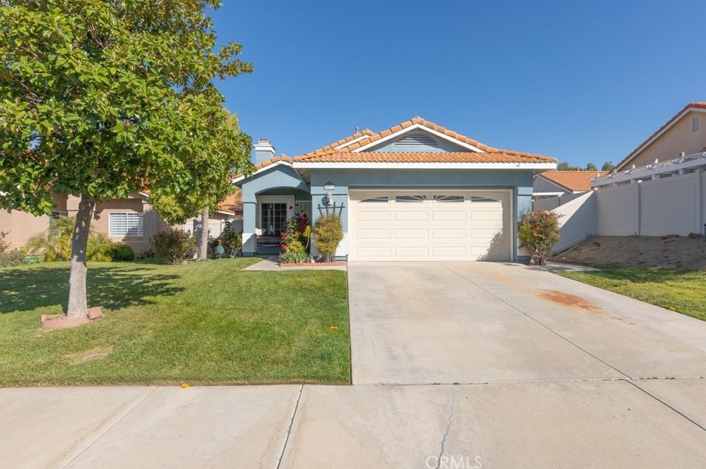 40019 Daphne Dr, Murrieta, CA 92563